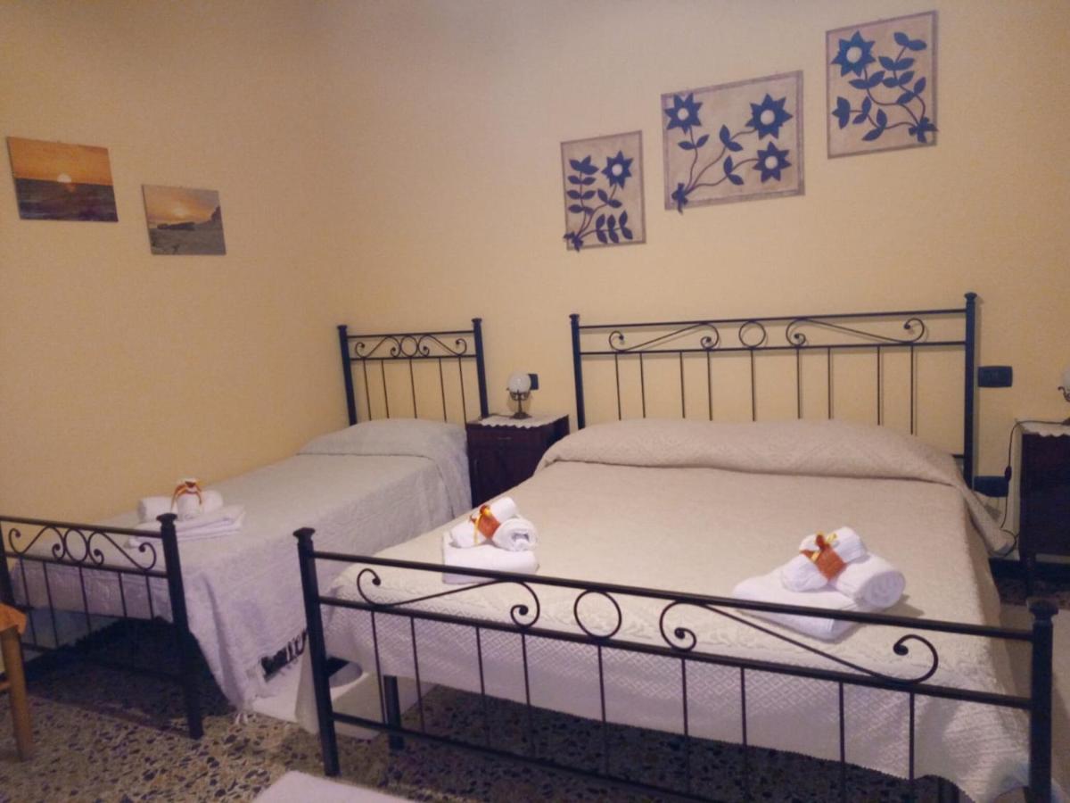 구스피니 L'Agrifoglio Di Emy B&B 외부 사진